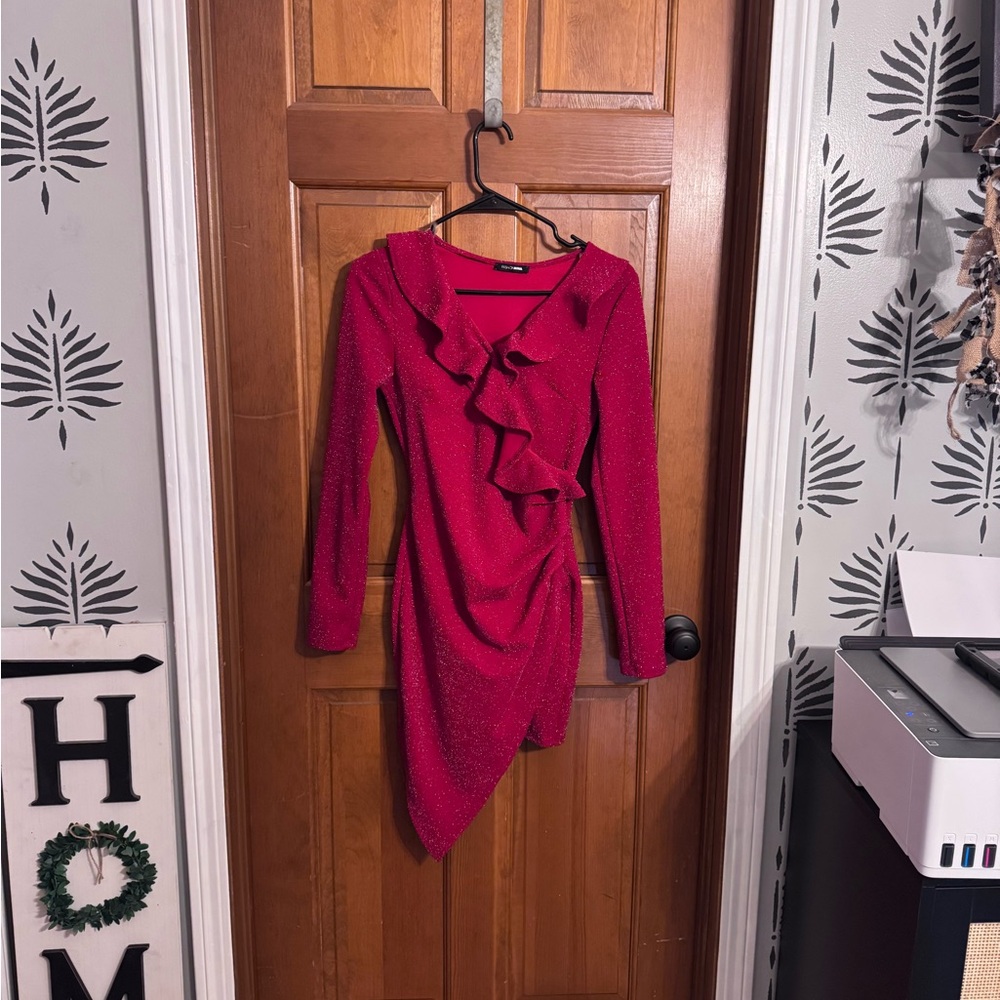 Elegant Red Ruffled Dress